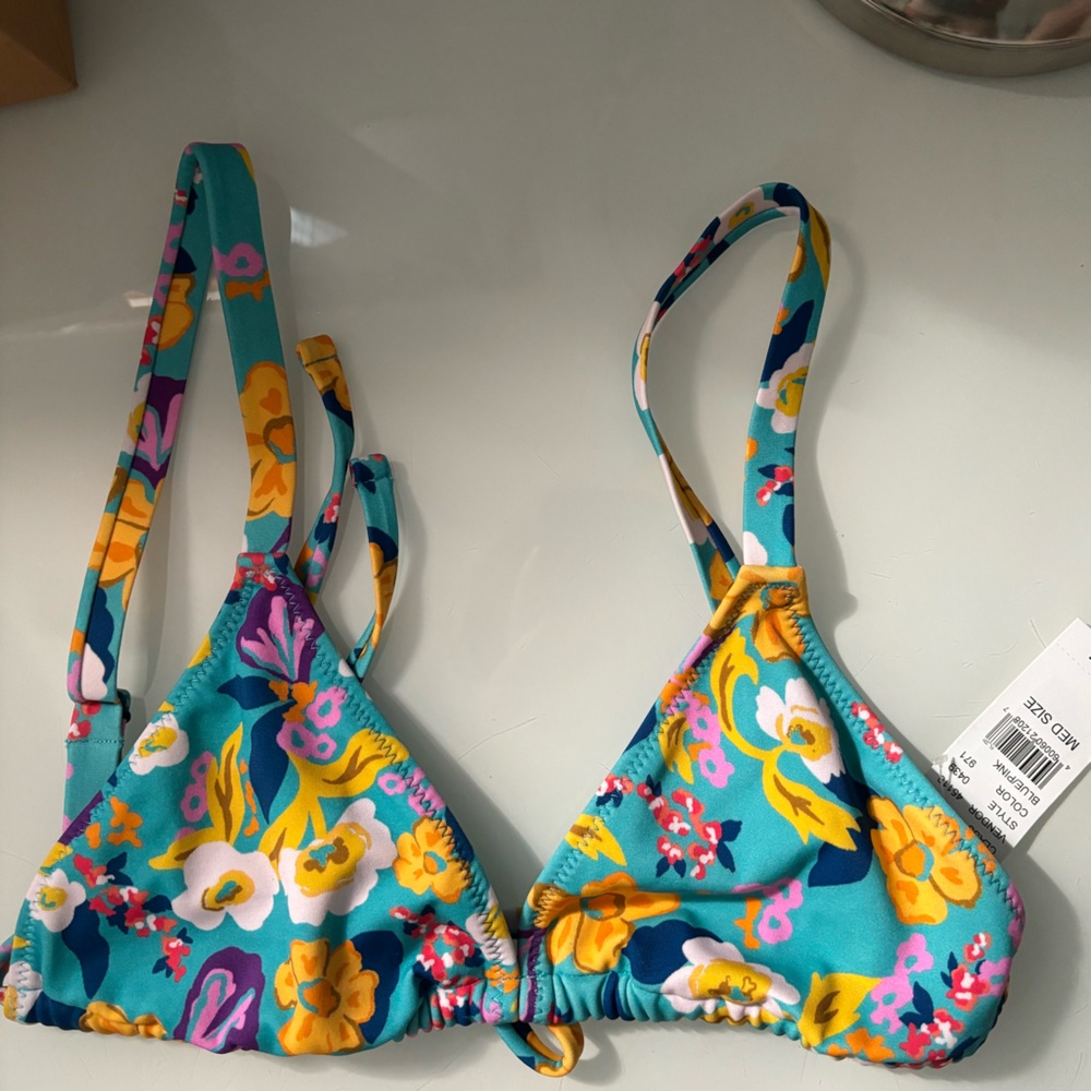 BNWT PacSun floral bikini top